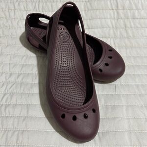 Crocs Kadee Ballet Flats Women’s 7 Shoes Dark Plum Purple Comfort Cut-Outs